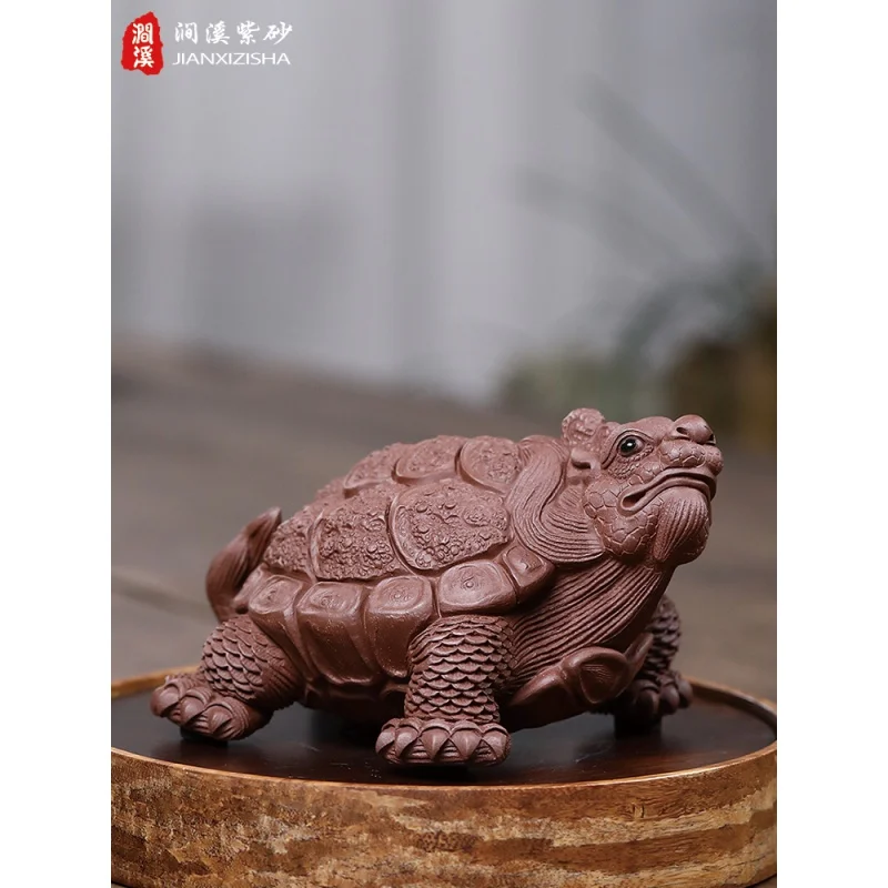 Рисунок 4 - Чайный сервиз Qianxi Yixing с изображением питомца