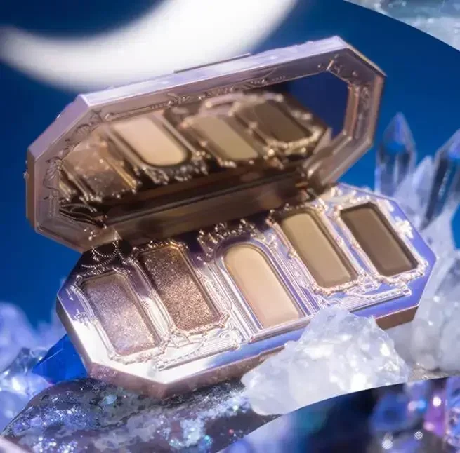 Eye Shadow Plate 8-Color Eyeshadow Palette Matte Shimmer Glitter Eye Makeup Cosmetics Women Beauty