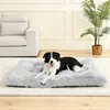 Letti per cani morbidi Casa morbida peluche lunga Il miglior letto per cani da compagnia per cani Cestino Prodotti per animali Cuscino Letto per gatti Tappetino per gatti Animali Divano per dormire 1
