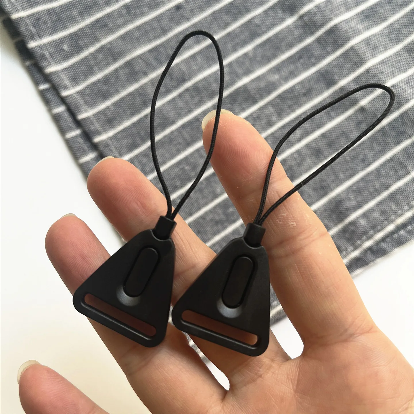 2PCS