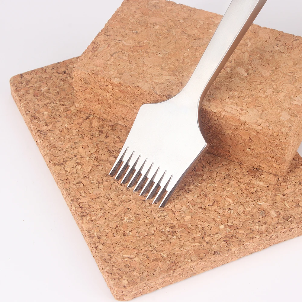 QJH 2 Piece Leather Craft Punching Pad Rubber Mute Board Cutting Hole Stamping Tool, Stamping Mallet Mat Protective DIY Craft