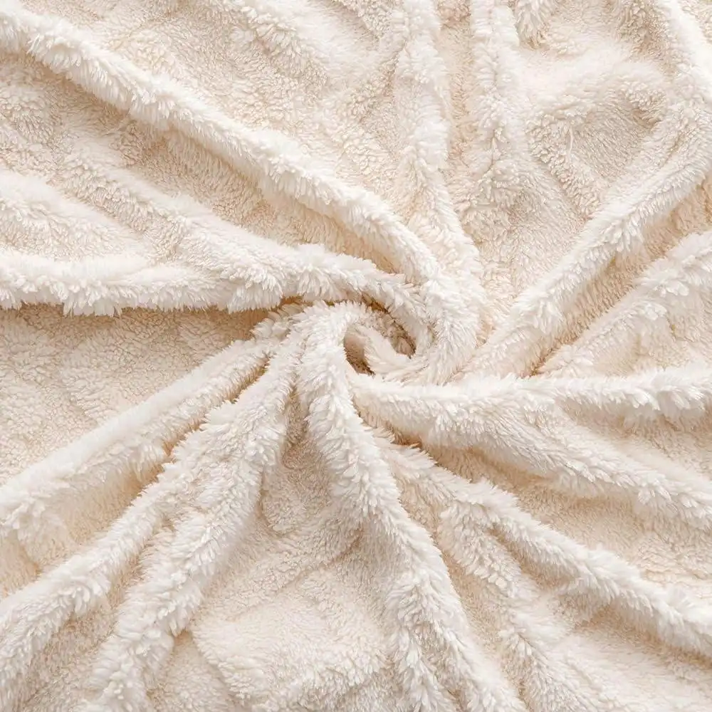 ����, ħ��, ���Ŀ� ���� ���, 3D ��Ÿ�ϸ��� ������, �ſ� �ε巴�� �ƴ��� �淮 �ö��� ���, ����� ���