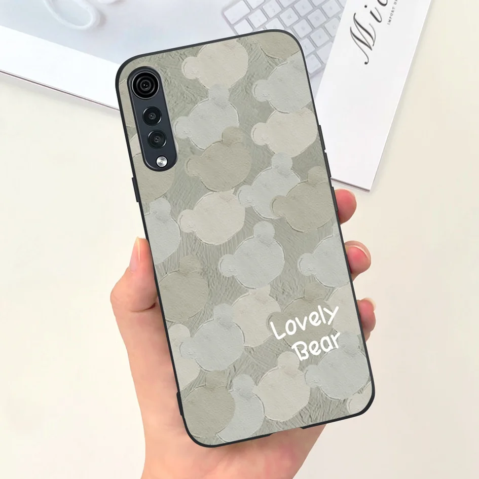 Stylish Shockproof Silicone Case with Fashionable Design