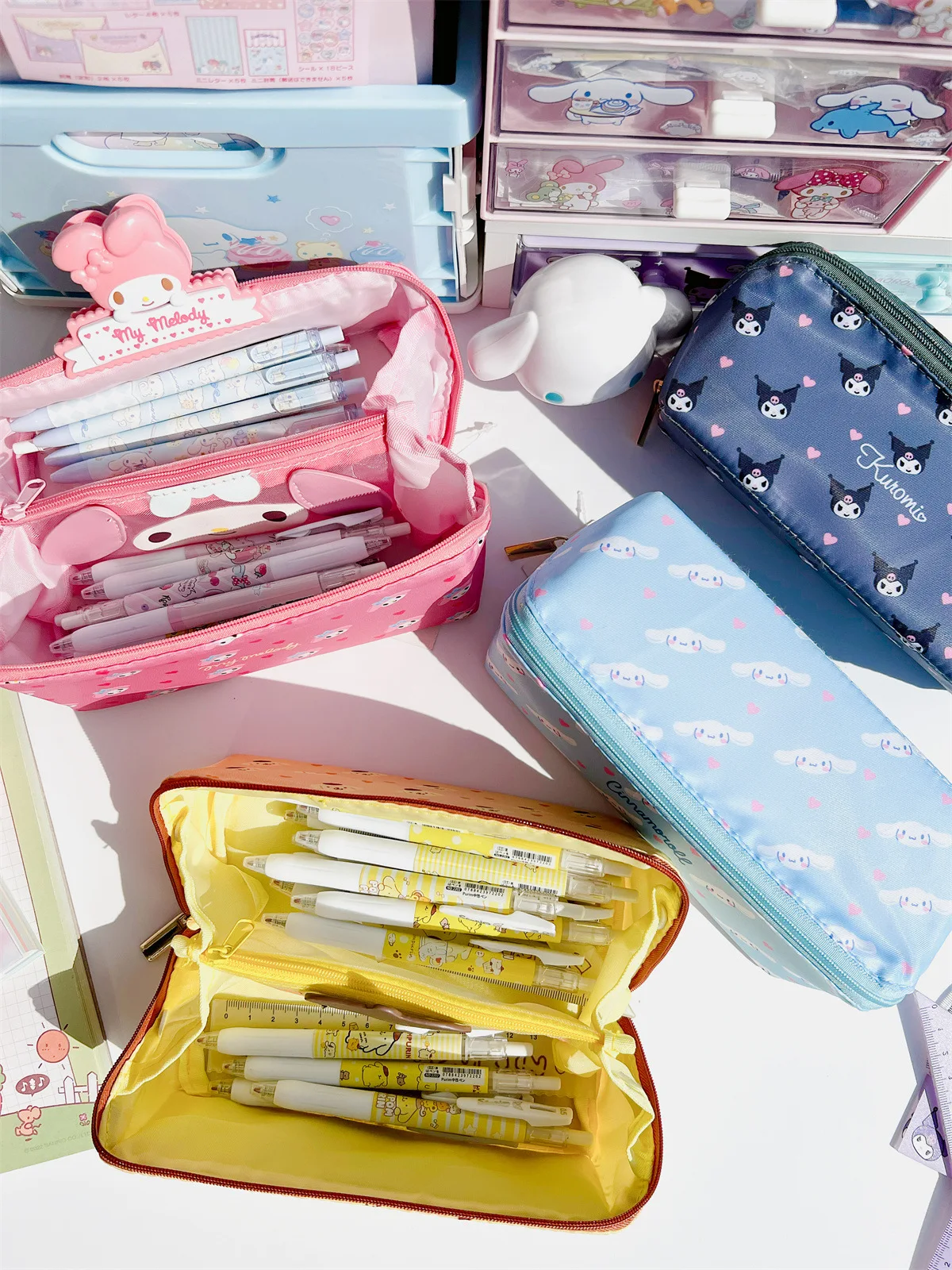 

Kawaii Cinnamorolls Large Capacity Pencil Case Cute Girl Cartoon Melodys Kuromis Makeup Bag School Pencil Bag Storage Stationery