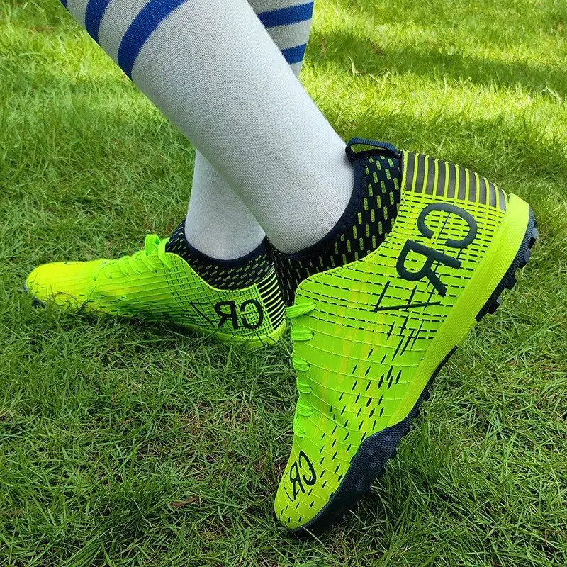 Рисунок 4 - Модная Зеленая Мужская футбольная обувь
