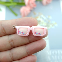 Sunglasses Charms for Crafting and Jewelry Design - DIY Accessories & Bulk Wholesale (1)