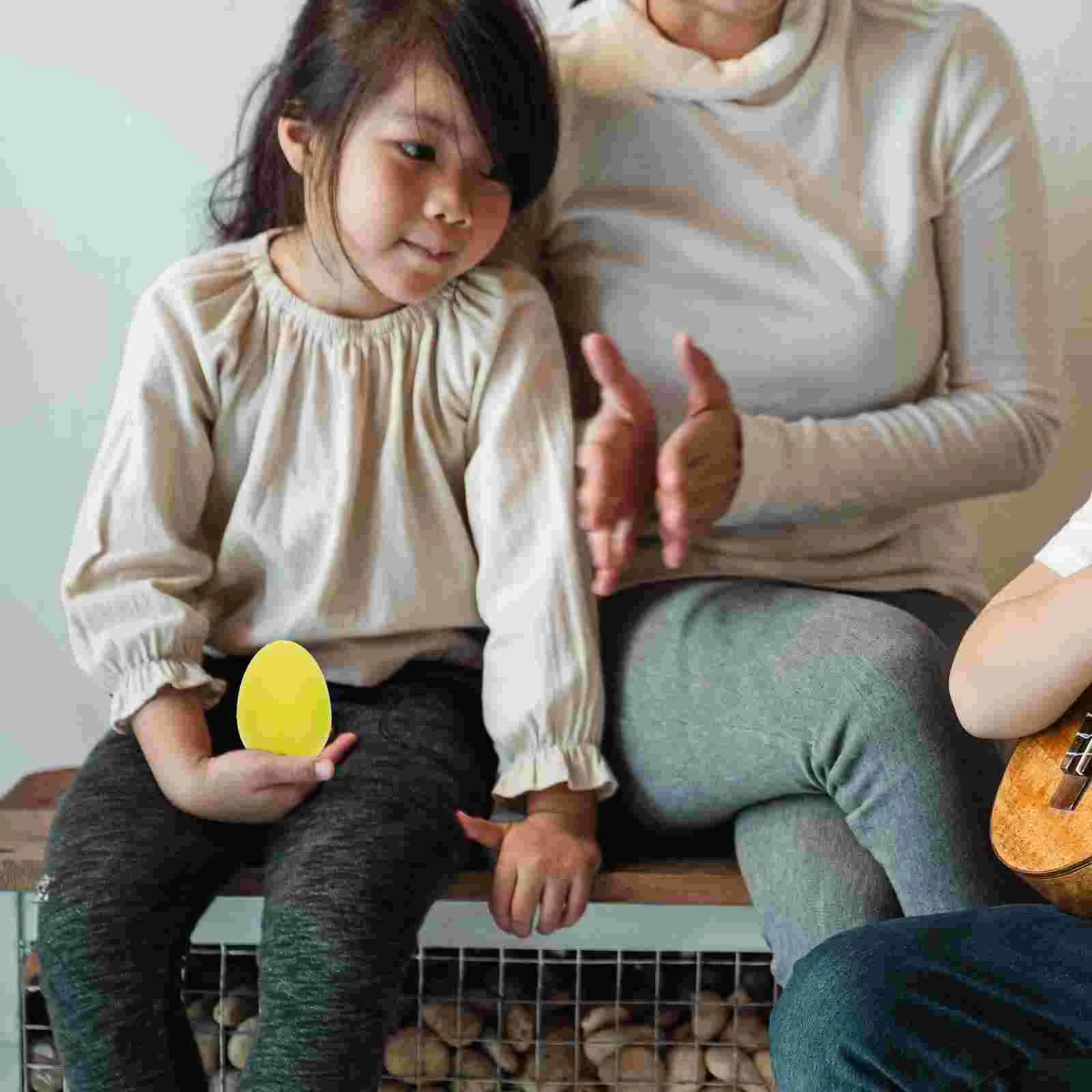 Plastic Percussion Egg Maracas Set Musical Instruments Kids Toys Durable Material Green Blue Yellow Red Color Sand 4Pcs