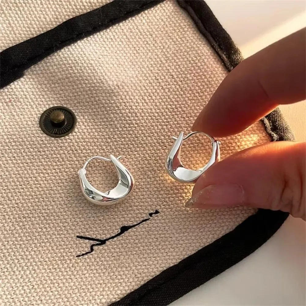 Fashion Smooth Metal Chunky Hoop Earrings Simple Versatile Drop Earrings Jewelry Ear Pendant Women