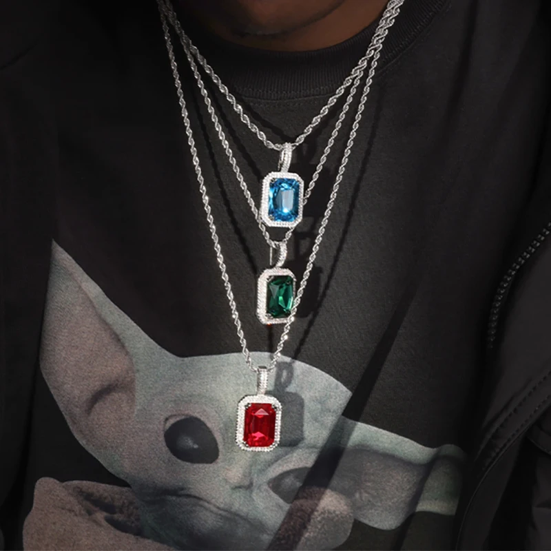 Necklaces and Pendants - Men Luxury Collection