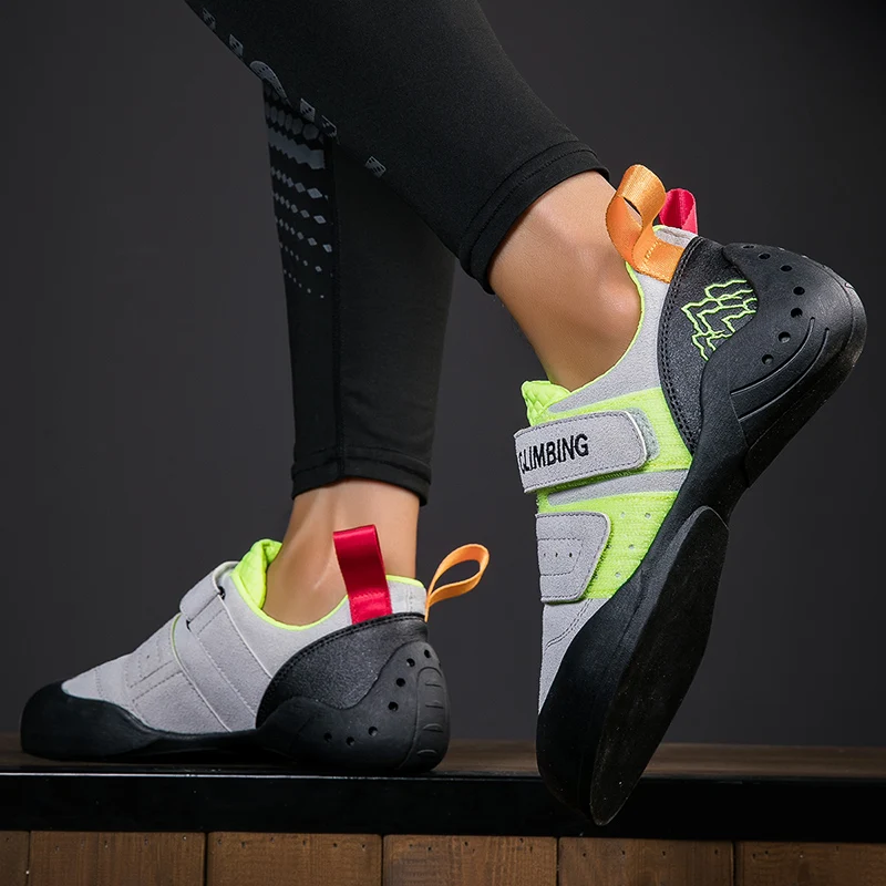 sports shoes safety shoes Men Heads Climbing Writing Climb or Clamber Up A Rock Wall Cliff Climbing Shoes Lightweight Bouldering Shoes Anti Collision Shoe