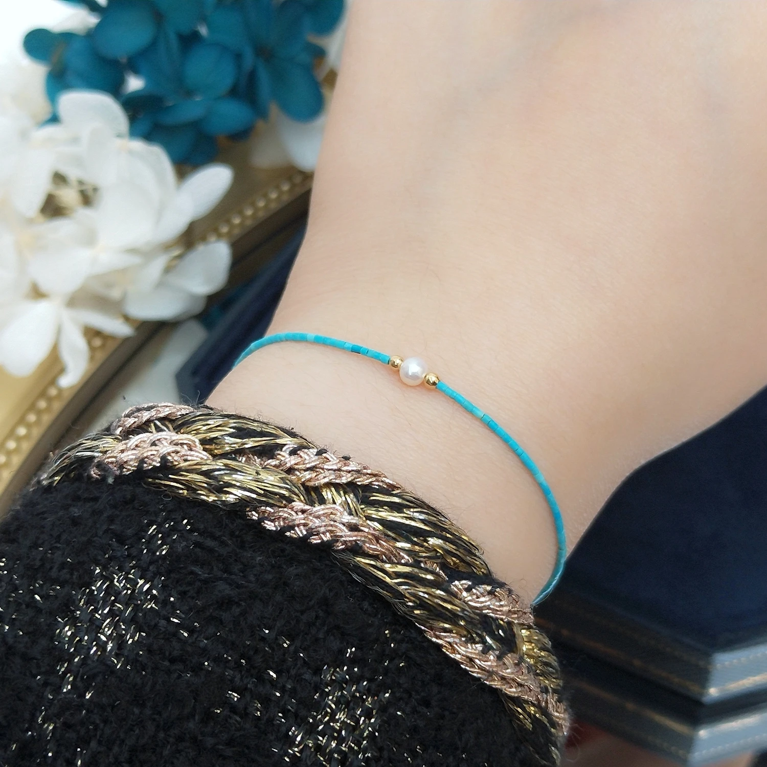 

Lii Ji натуральный 1 мм Бирюзовый пресноводный жемчуг Американский 14K позолоченный регулируемый браслет минималистичные ювелирные изделия 16 + 3 см