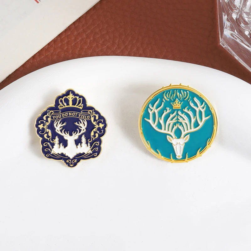 Buchliebhaber-Kollektion Emaille-Pins Magische Fantasy-Bücher Romantischer Leser Lass uns Bücher Lesen Verbotene Bücher Broschen Anstecknadeln Schmuck Geschenke – Detail 13