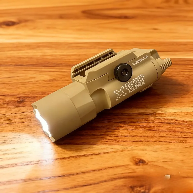 Surefir X300U Scout Light Gun Light Lanterna Rifle Strobe Flashlight Fit 20mm Rail Airsoft Hanging FlashlightHunting