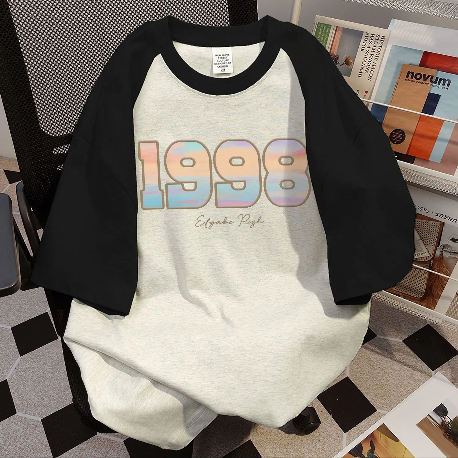 

Korean version of simple 1998 digital printing stitching high street niche vintage T-shirt for women 2024 new pure lust style