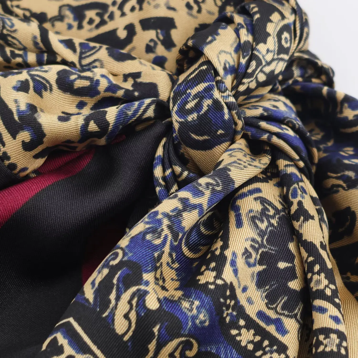 Women Paisley Retro Printed Half Skirt Wrapped In Scarf Strapped With High Waist Design Lady Slim Fashion High Street Half Skirt