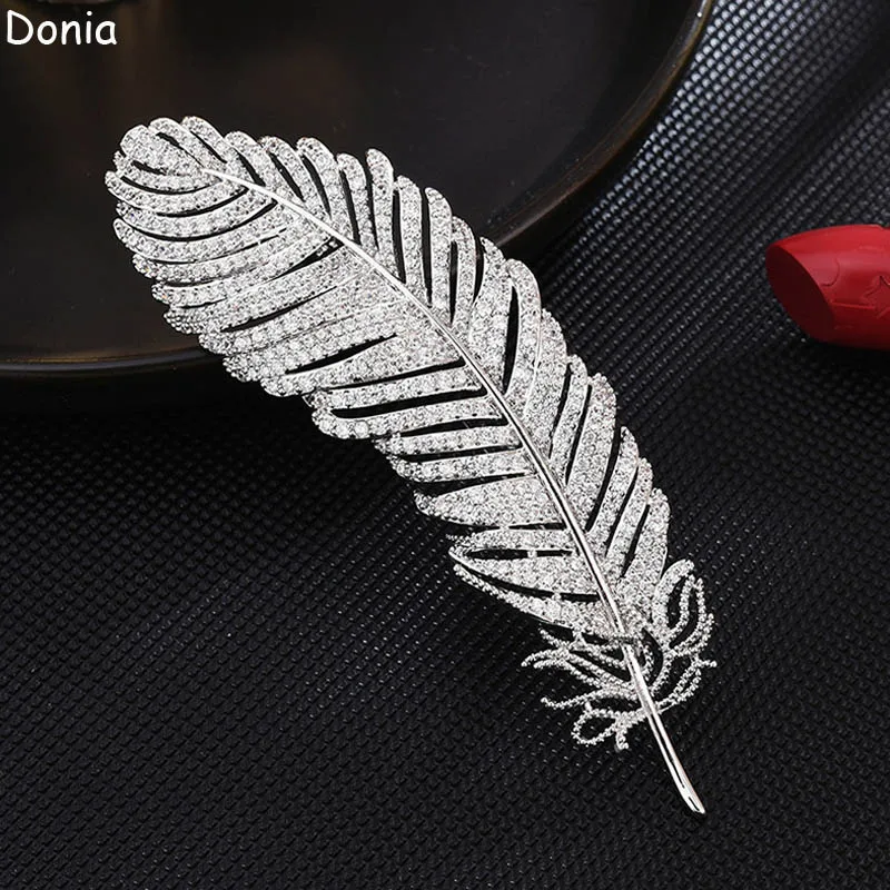 

Donia Jewelry Fashion Feather Titanium Steel Micro-Inlaid AAA Zircon Silver Needle Luxury Retro Brooch
