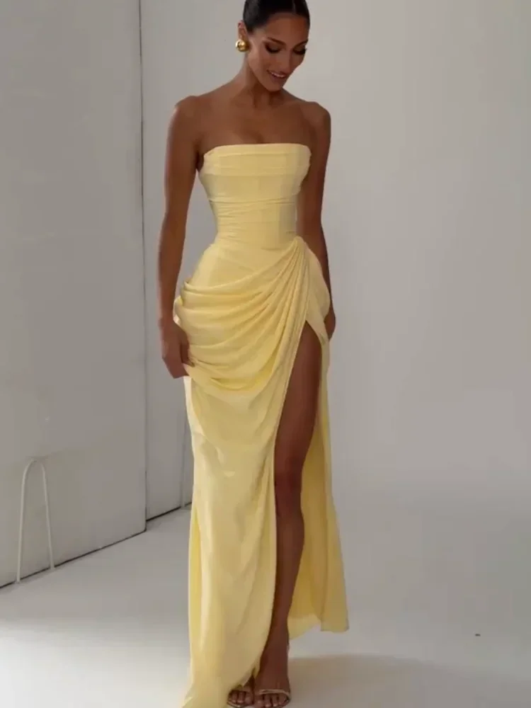 Robe de soirée plissée unie sexy pour femme, chic, sans bretelles, épaules dénudées, dos nu, taille haute, fendue, nouvelle collection 2026