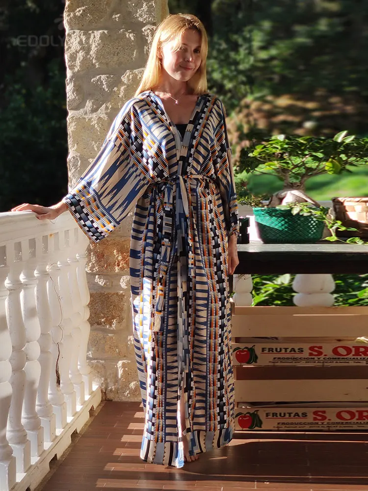 Blue Retro Printed Long Sleeve Self Belted Plus Size Bohemian Kimono Tunic Women Tops and Blouses Shirts Q1228 floral kimono