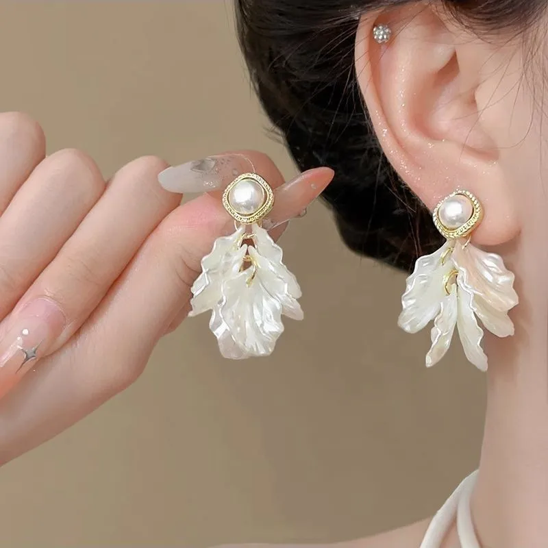 Exquisite French vintage pearl petal tassel earrings for women, high-end, ethereal and uniquely designed ear studs & ornaments