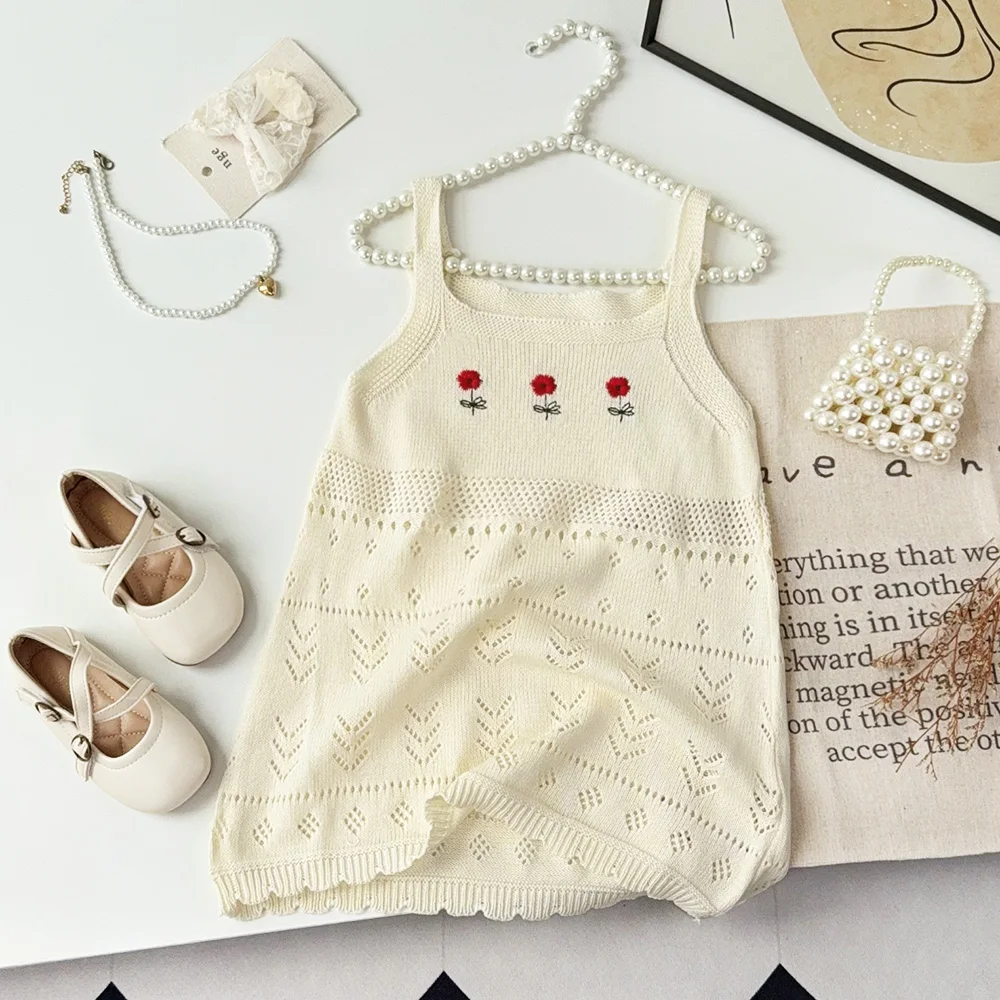 Girls Summer Casual New Sleeveless Flower Embroidered Hollow Out Suspender Dress 1 Pc 2-7 Years Children Fashion Clothes