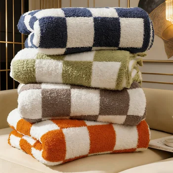 Checkerboard Plaid Knitted Blanket 1