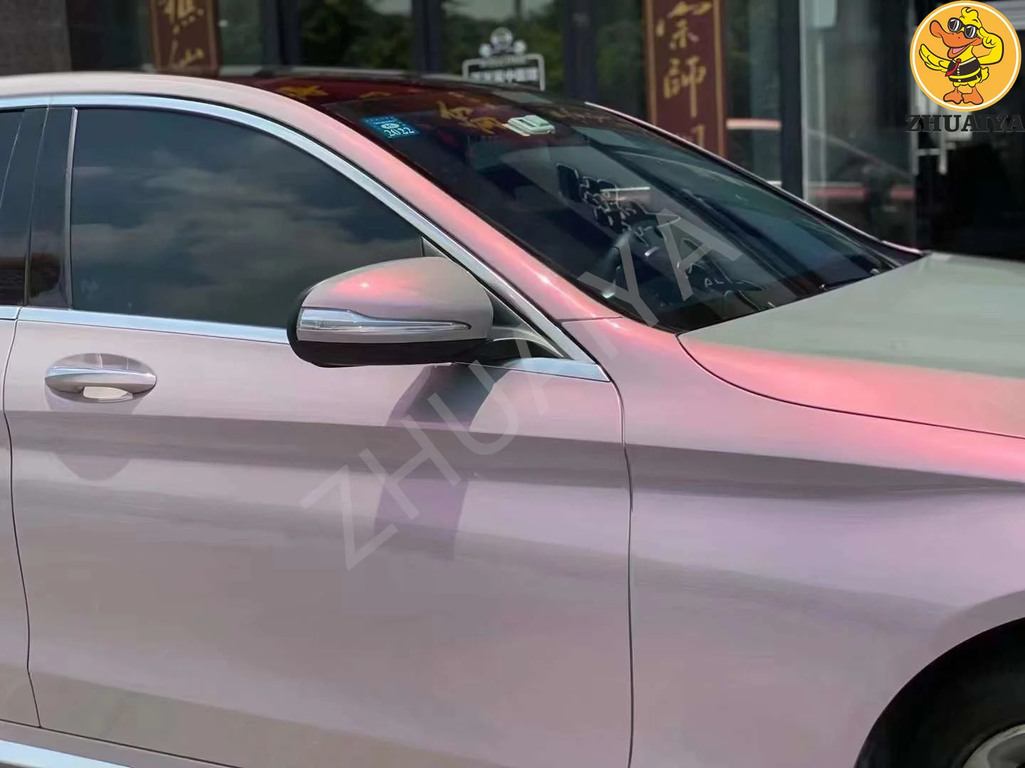 Рисунок 6 - Высококачественные автомобильные наклейки из ТПУ