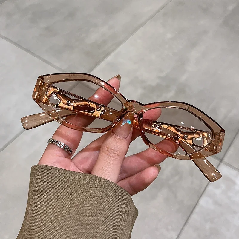 Small Full Oval Frame Sunglasses Trendy Fashion Multicolored Female Shades UV400 Eyewear for Ladies