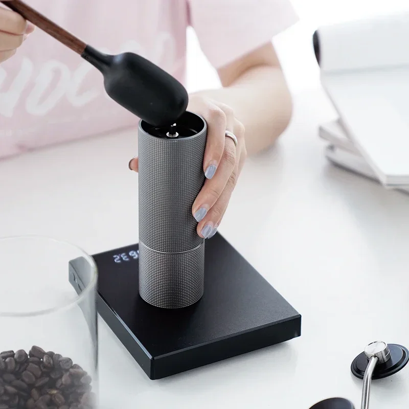 TIMEMORE Chestnut C2 Upgrade Portable Coffee Grinder Double Bearing Positioning Manual Grinder Manual Coffee Grinder 2