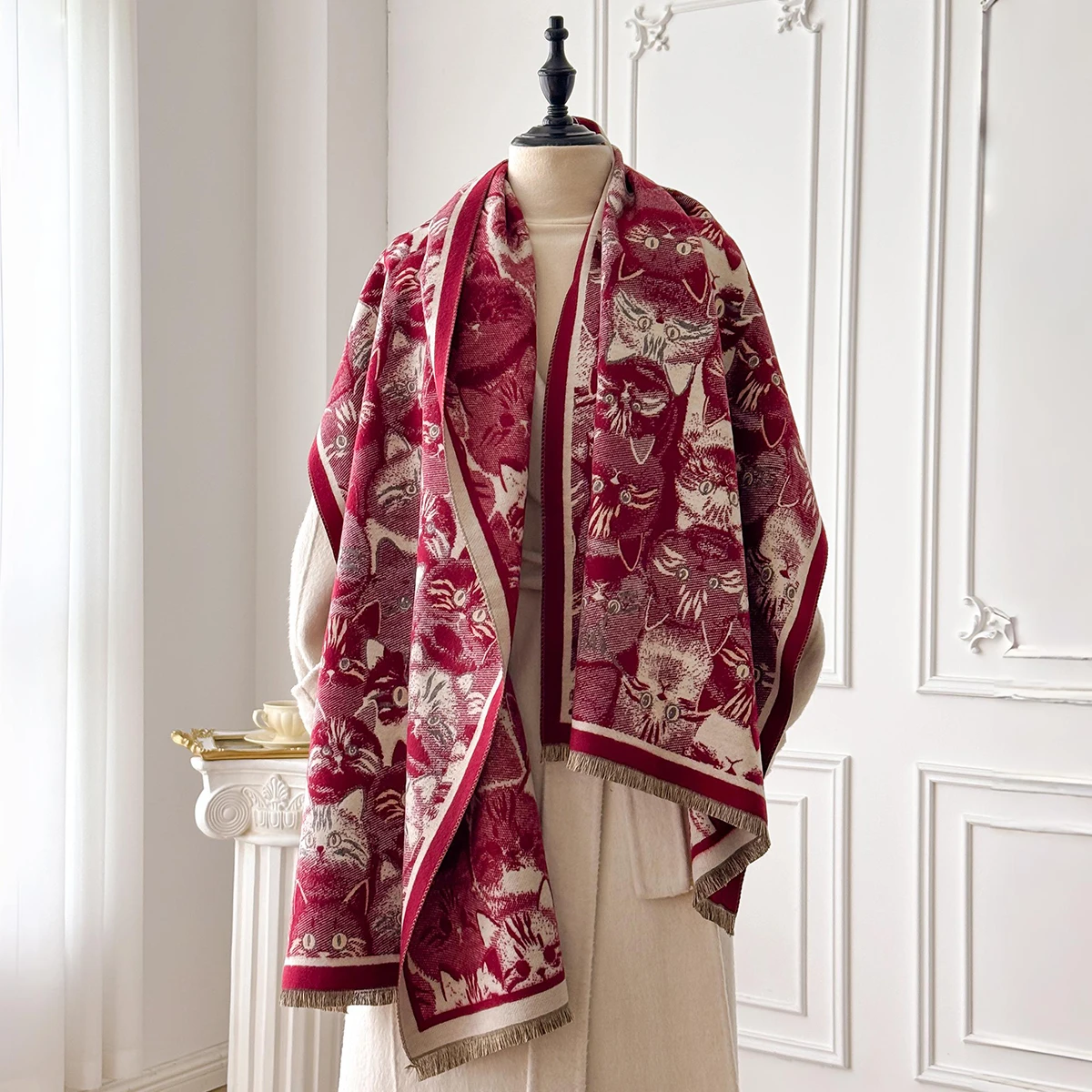 Women's Winter Fashion Warm Cat-Patterned Faux Cashmere Poncho - Thick Pashmina Shawl Wrap