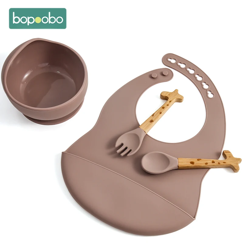 

4Pcs/1Set Silicone Baby Bib Baby Bowls Giraffe Wooden Handle Fork Spoon Set Dishes Food Silicone Feeding Bowl Non-Slip Tableware