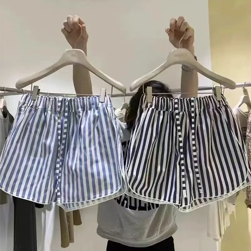 

South Korea's 2024 Summer New Design Feeling Small and Popular Drawstring High Waist Striped Pants Wide Leg Casual Shorts