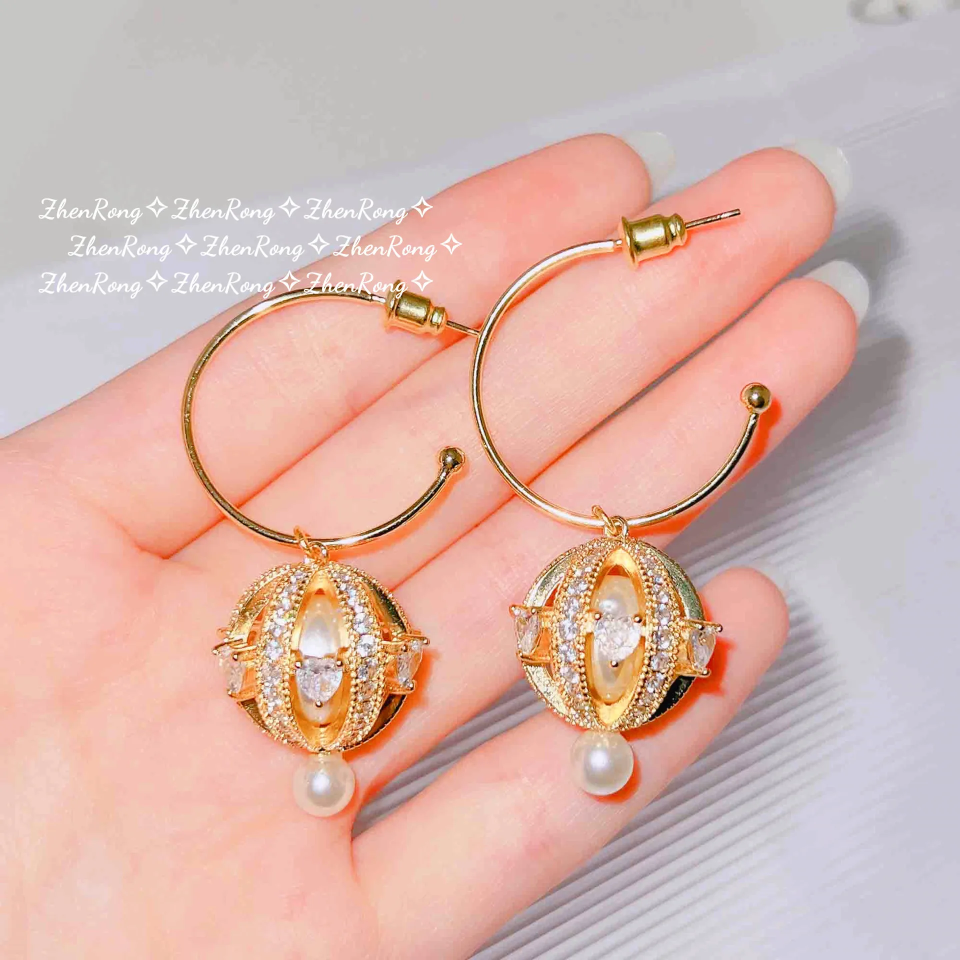 

French Style Retro Lantern Design Gold Color Earrings Inlaid Zircon and Pearl Dangle Earring Banquet Accessories For Women