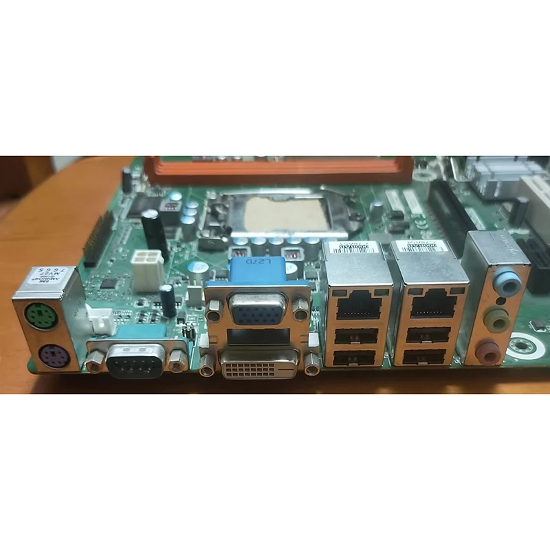 SIMB-A21 REV .10 SIMB-A21-8VG00A1E Industrial Control Motherboard H61 Support I3/I5/I7 For Advantech 7 SIMB-A21 REV .10 SIMB-A21-8VG00A1E Industrial Control Motherboard H61 Support I3/I5/I7 For Advantech - Image 5