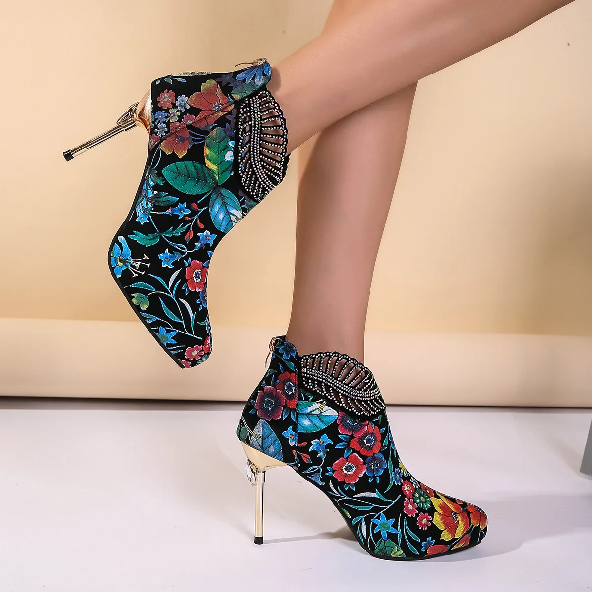 Boots Women S Floral Pattern Boots Back Zipper Rhinestone Thin High Heels Shoes Embroidery Boots Female Zapatos De Mujer 11 S77da69ba427c4100a302093be67681d06