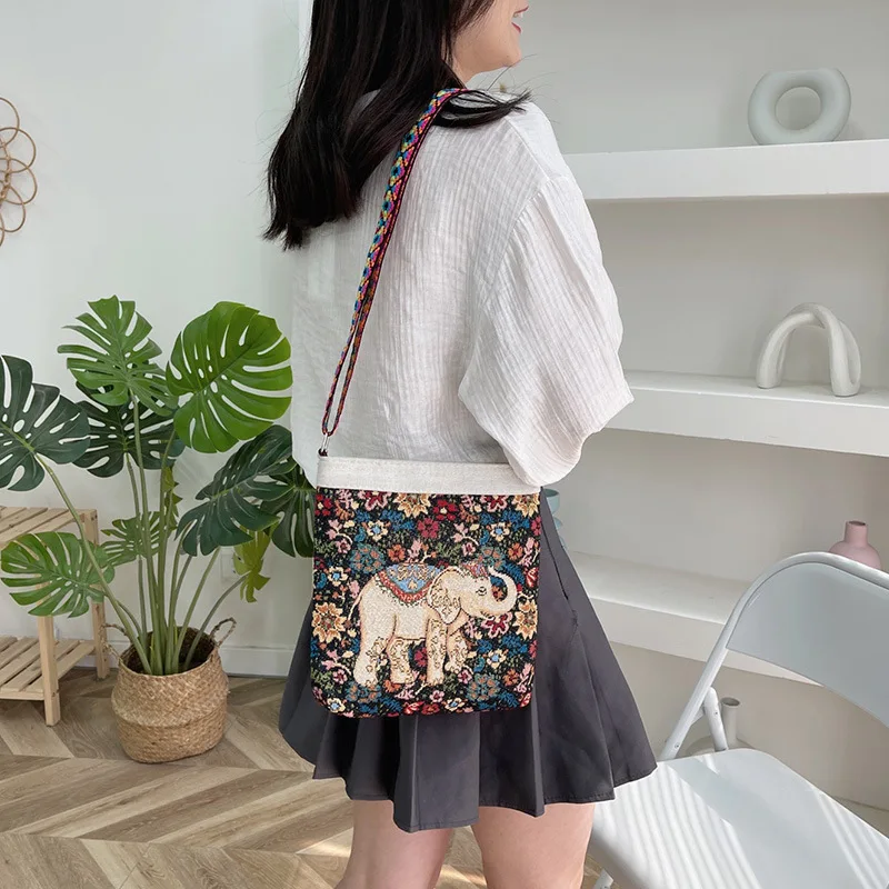Women's Embroidered Elephant Nylon Crossbody Bag Ladies Large Capacity Handbags Purse Female Casual Designer Travel Shoulder Bag