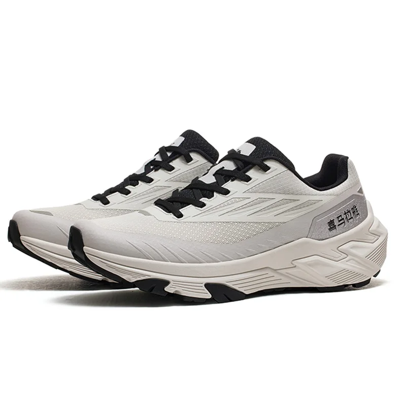 أحذية رياضية مقاومة للاهتراء