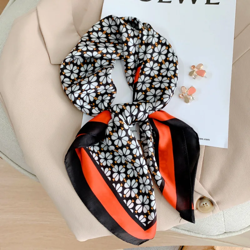 

2022 Fashion Imitated Silk Scarf Ladies Outdoor Print Luxury Neck Hair Decorate Headband Scarf Outdoor Small Kerchief Soft Wrap