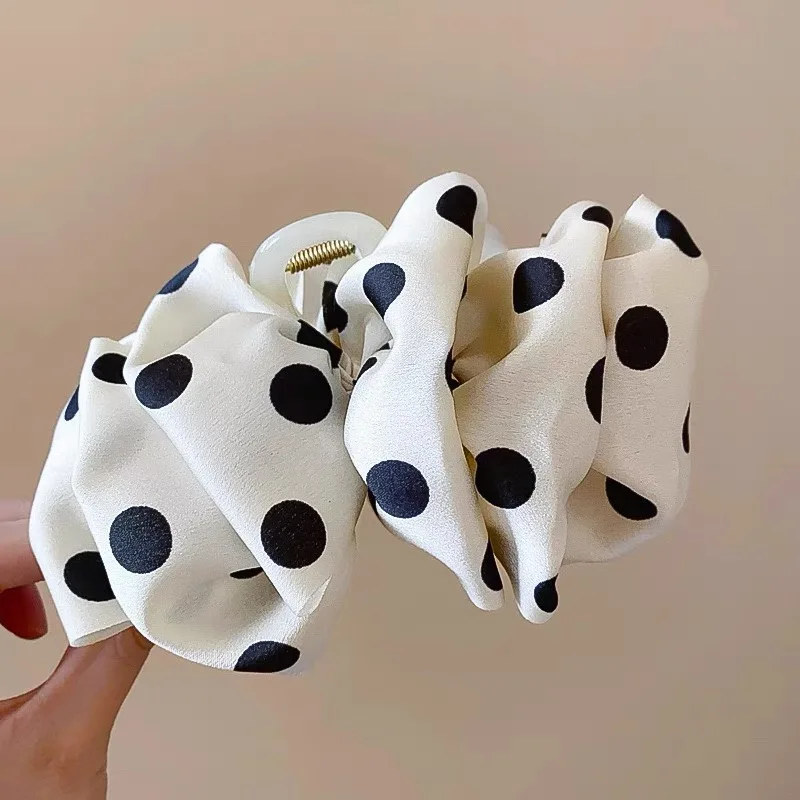 15cm Polka Dot Pleated Gripper Black Hair Claw Clip For Women Thick Curly Hair Crabs Claw French Elegant Hairpin Hair Accessory