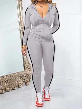 Pure sports style hooded zipper set, with white stripe design on the side, can be paired with sports shoes, stylish and comforta