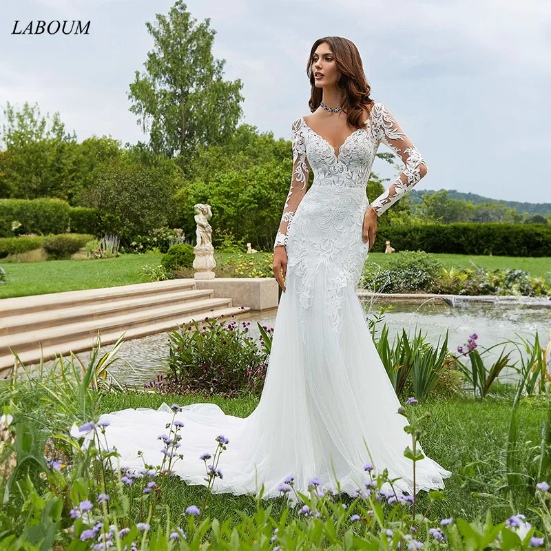 

Laboum Charming Deep V-Neck Wedding Dresses Mermaid Straps Long Sleeves Beading Appliques Covered Button Robe De Marié