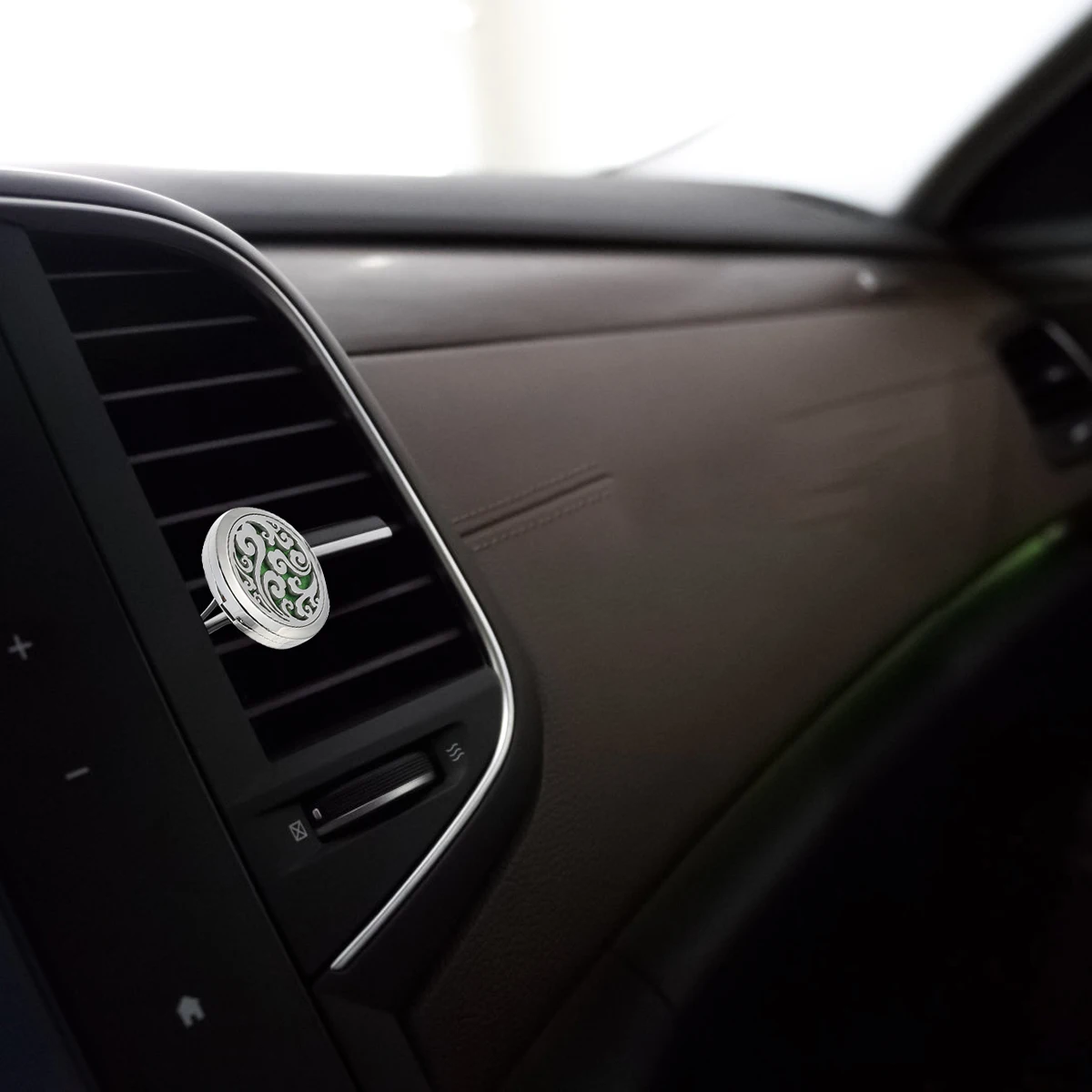 �ڵ��� ��ǻ�� ȯ�� Ŭ�� �Ʒθ� �׶��� û���� �����η��� ��ƿ �޴�� ������ ���� Ȧ�� �ڵ��� �繫�������� �ڿ� ������