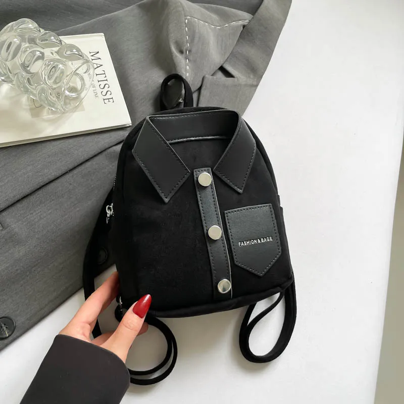 black backbag