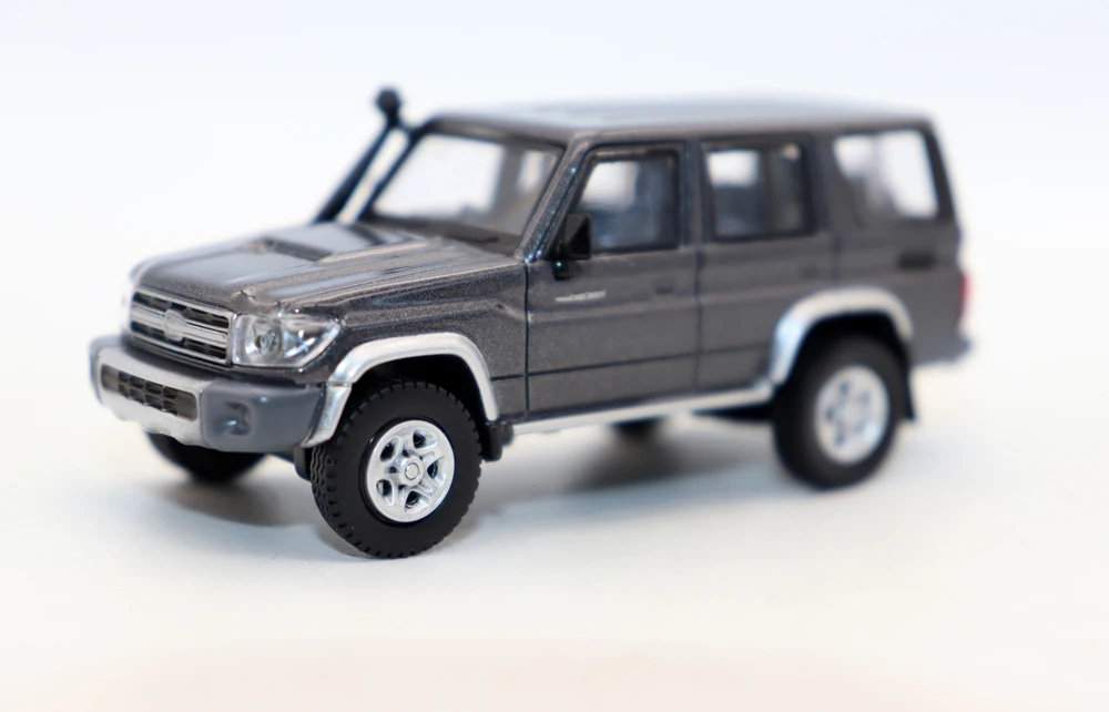 

Пара64 масштаб 1:64 Land Cruiser 76, игрушечные машинки из сплава под давлением, модель для коллекционного подарка