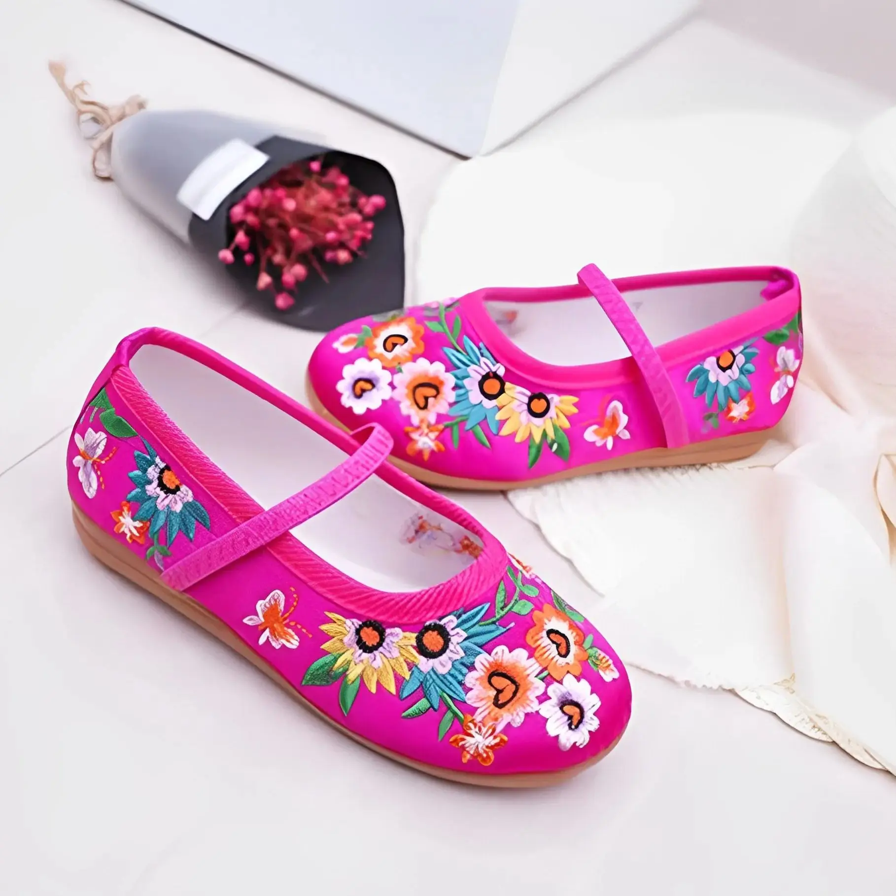 Chinese Style Girls Embroidered Shoes for 1-12Yrs Kids Flower Floral HanFu Shoes Children Soft Rubber Traditional Cloth Shoes