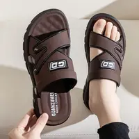 Sandales pour hommes chaussures de plage antidérapantes 2025 nouvel été polyvalent Anti-odeur double usage mode pour hommes imperméable Cool pantoufles 3