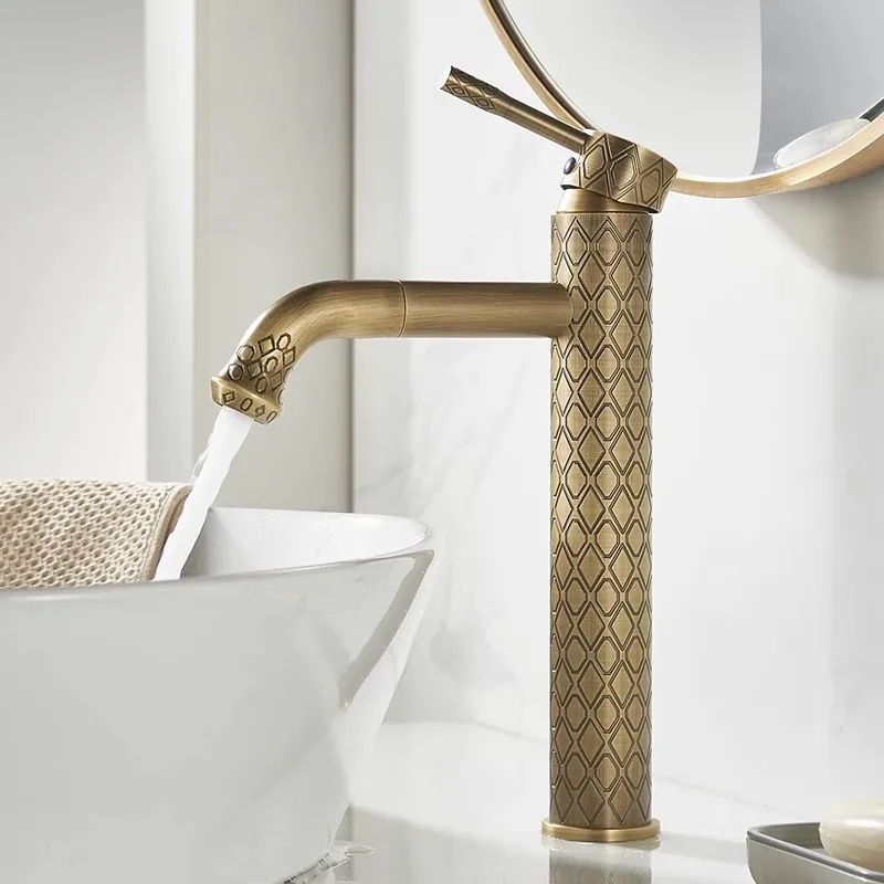 Antique Carved Bathroom Faucet Brass Basin Faucets Hot & Cold Bathroom Sink Faucet Deck Mounted Lavotory Faucet Mixer Water Tap