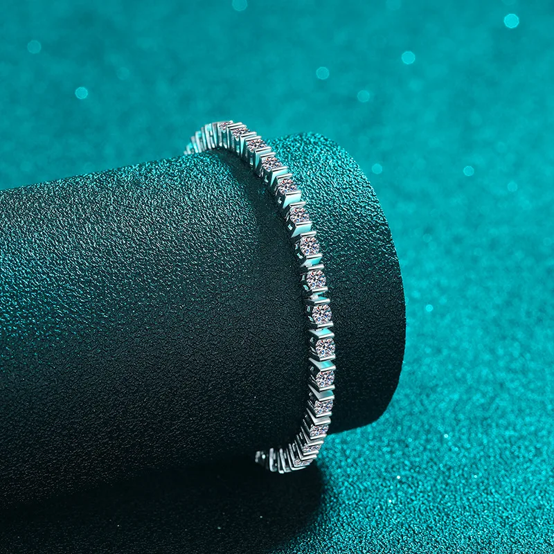 Women's PT950 Platinum Bracelet, 18cm Single 10 Points 3.9 Carat, Hip-Hop Luxury Style Full Diamond Jewelry. 3