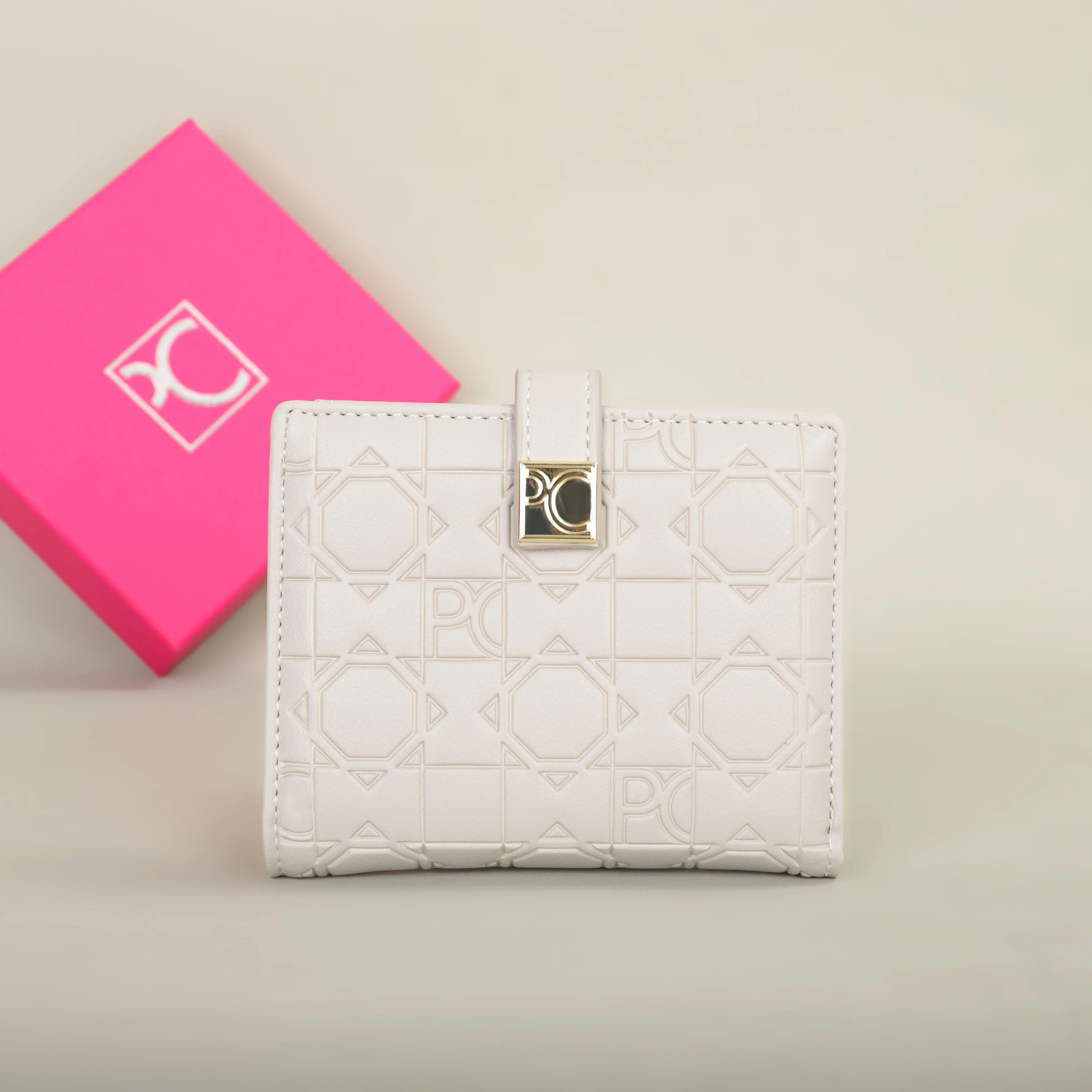 PG Patsy Garis Fashion Classic Retro Women's Wallet – Stylish Letter Print Card Holder