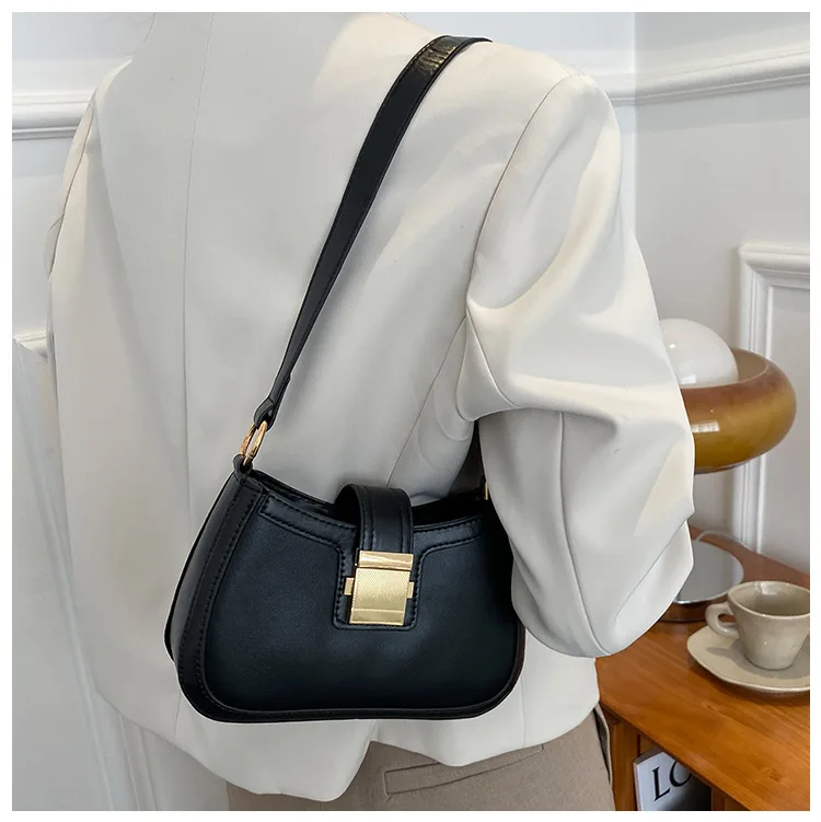 Vintage Style Ladies Shoulder Bag Lacquer Leather Handbag_voghion.com