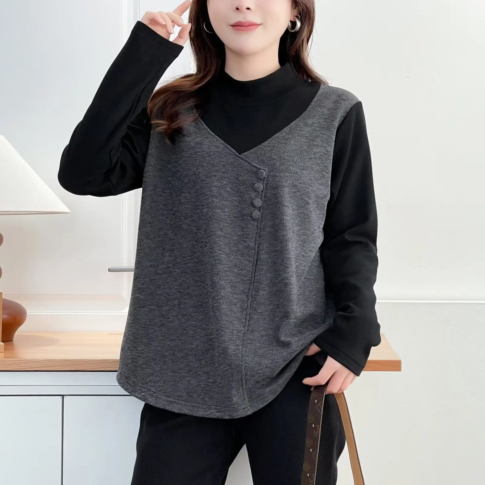 XXXXL Fashion Plus Size Woman Clothing T-Shirt 2025 Autumn Winter New Style Stylish Mock Neck Fake Two Pieces Tops 203